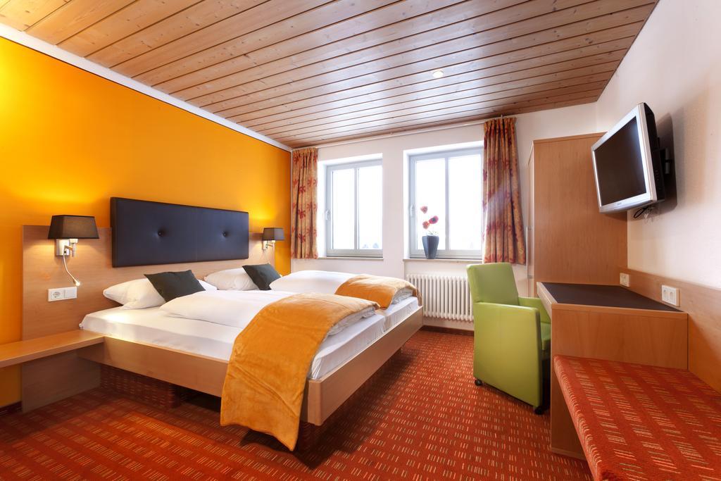 Hotel Waldhorn Кемптен Стая снимка