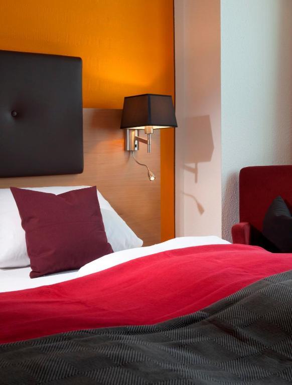 Hotel Waldhorn Кемптен Стая снимка