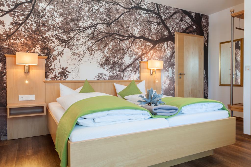 Hotel Waldhorn Кемптен Екстериор снимка