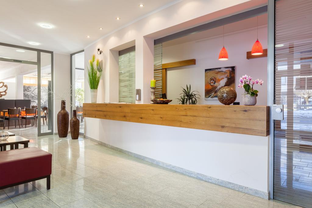 Hotel Waldhorn Кемптен Екстериор снимка
