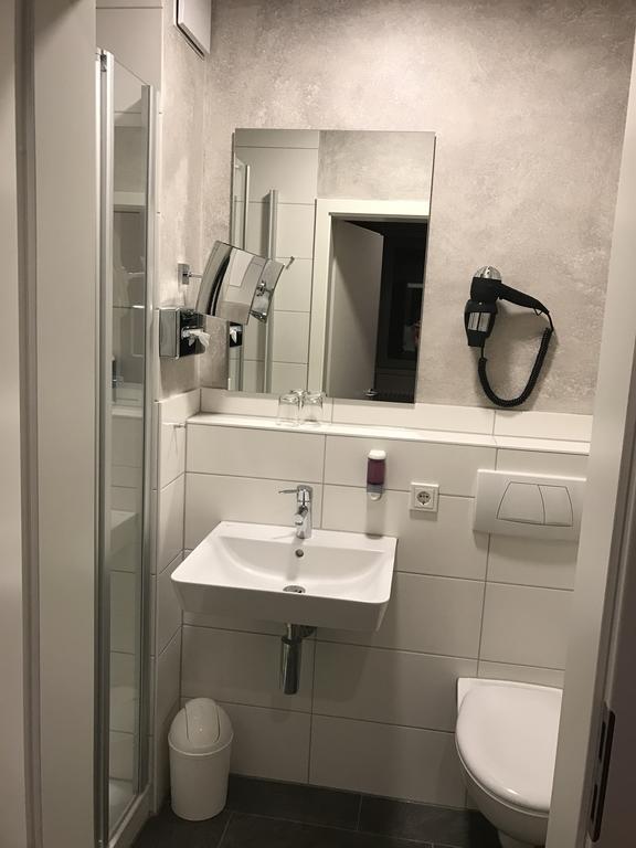 Hotel Waldhorn Кемптен Екстериор снимка