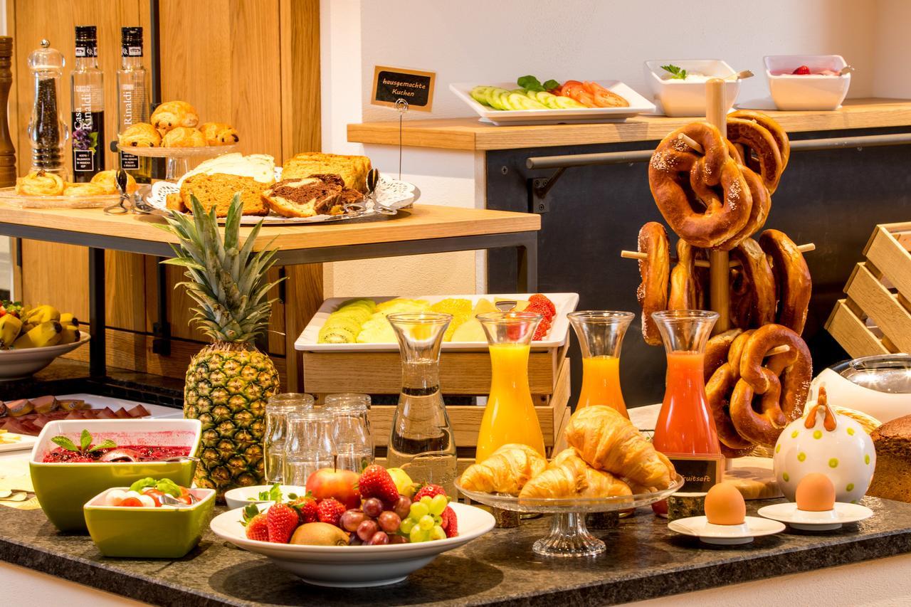 Hotel Waldhorn Кемптен Екстериор снимка