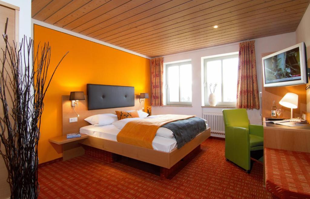 Hotel Waldhorn Кемптен Екстериор снимка